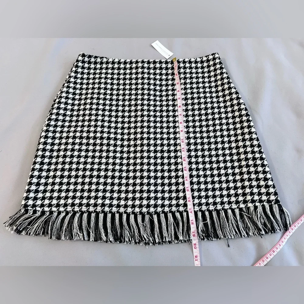 NWT! New York & Company Plaid‎ Black White Skirt Size Large Women’s